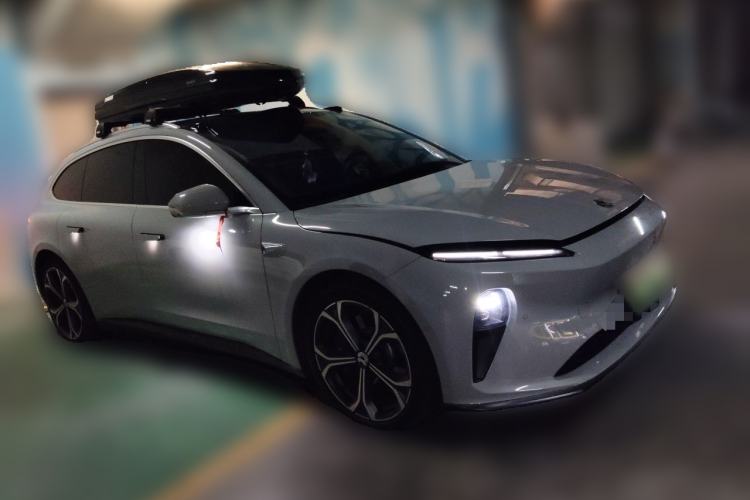 Used Nio ET5T 2023 75 kWh Touring Front Right 45 Deg