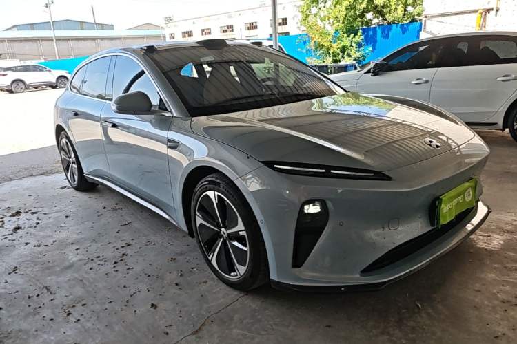 Used Nio ET5T 2023 75 kWh Touring Front Right 45 Deg