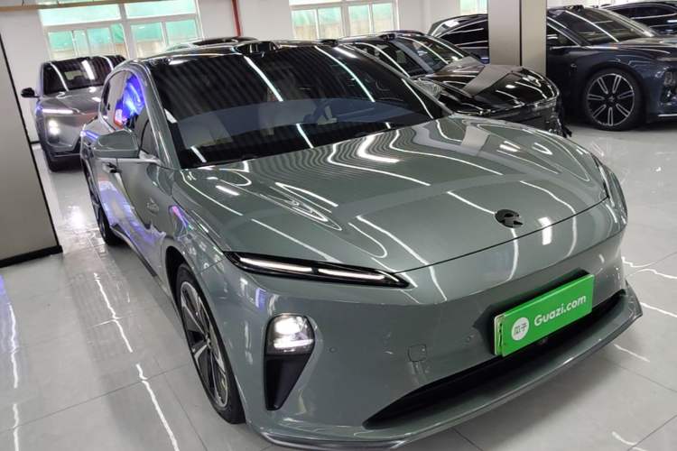 Used Nio ET5T 2023 75 kWh Touring Front Right 45 Deg