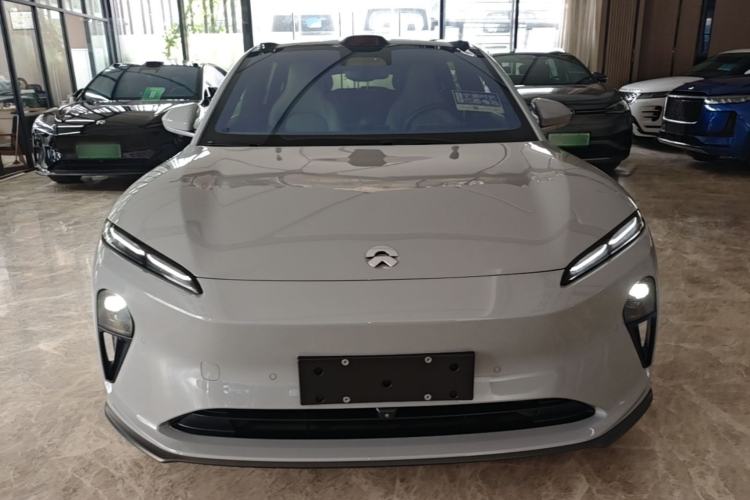 Used Nio ET5T 2023 75 kWh Touring Front