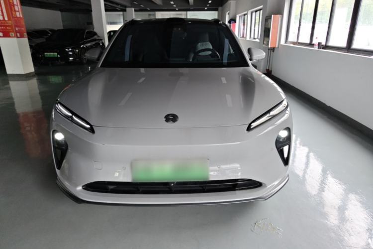 Used Nio ET5T 2023 75 kWh Touring Front