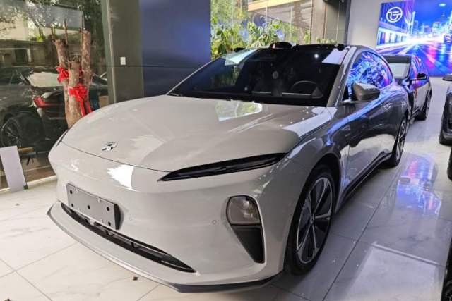 Used Nio ET5T 2023 75 kWh Touring
