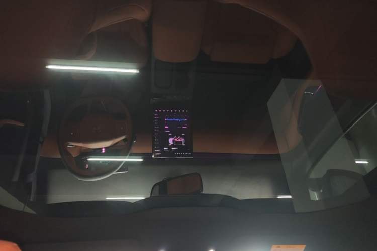 Used Nio ET5T 2023 75 kWh Touring Headliner