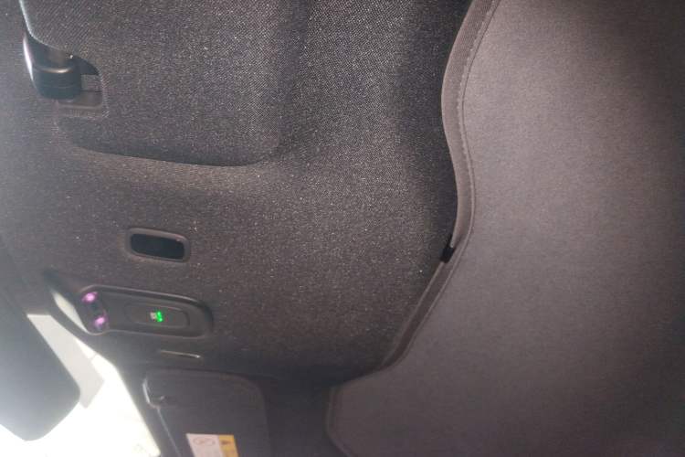 Used Nio ET5T 2023 75 kWh Touring Headliner