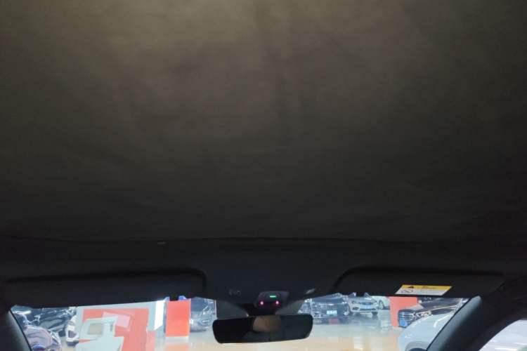 Used Nio ET5T 2023 75 kWh Touring Headliner