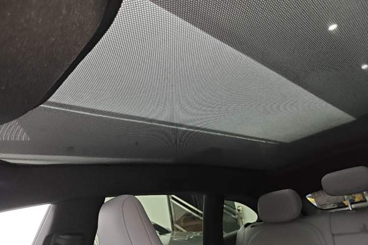 Used Nio ET5T 2023 75 kWh Touring Headliner