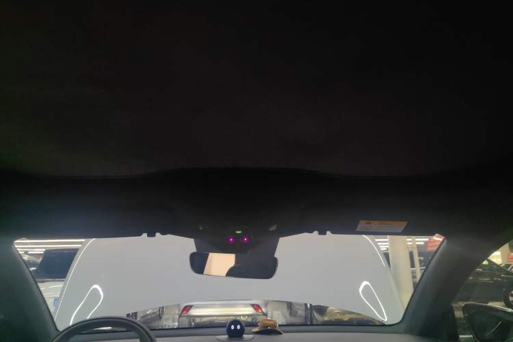 Used Nio ET5T 2023 75 kWh Touring Headliner