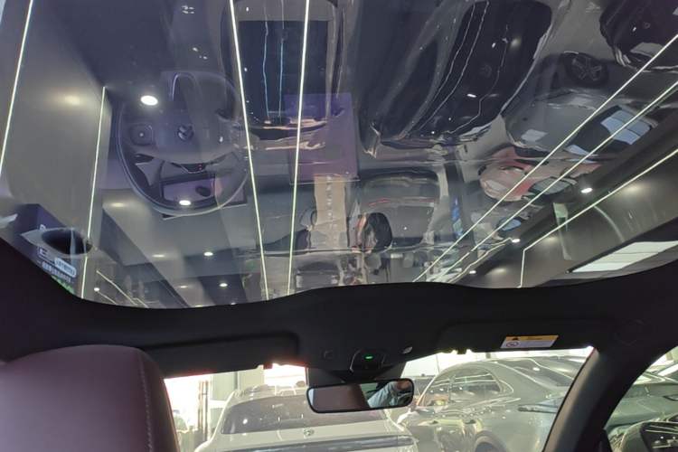 Used Nio ET5T 2023 75 kWh Touring Headliner