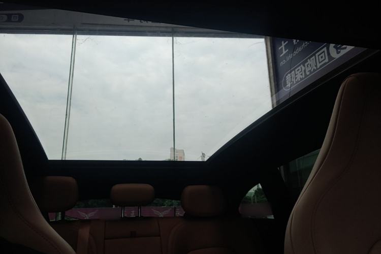 Used Nio ET5T 2023 75 kWh Touring Headliner