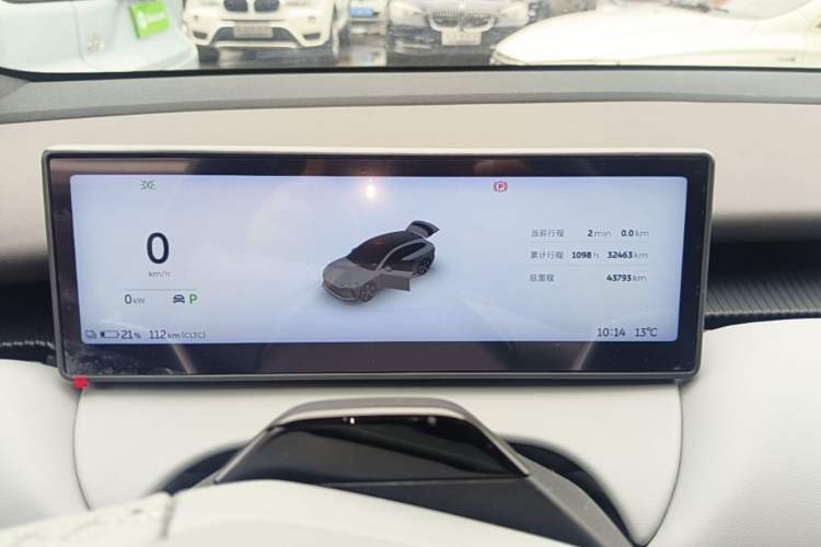 Used Nio ET5T 2023 75 kWh Touring Instrument Cluster