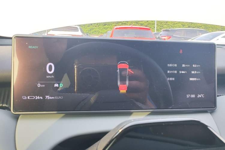 Used Nio ET5T 2023 75 kWh Touring Instrument Cluster