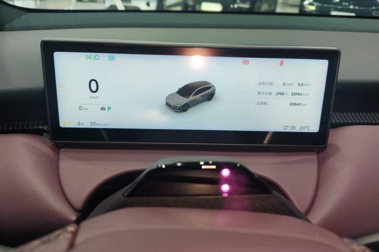 Used Nio ET5T 2023 75 kWh Touring Instrument Cluster