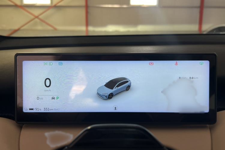 Used Nio ET5T 2023 75 kWh Touring Instrument Cluster