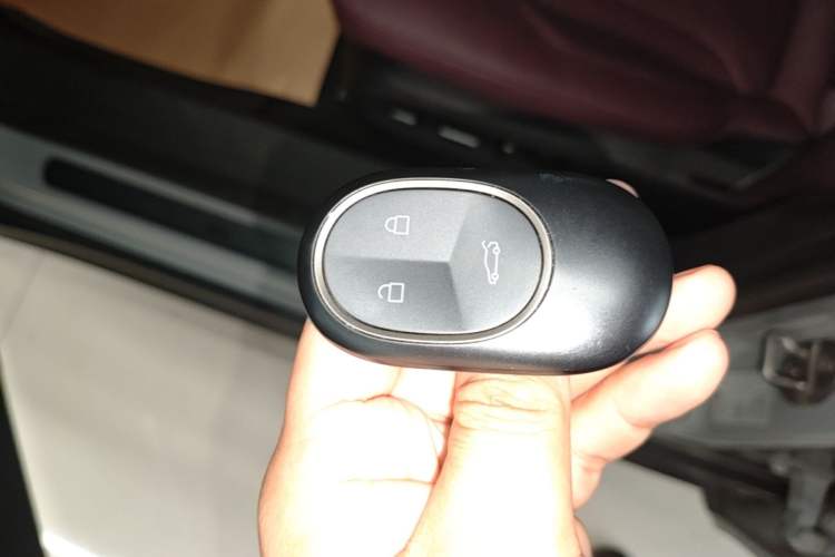 Used Nio ET5T 2023 75 kWh Touring Interior 1