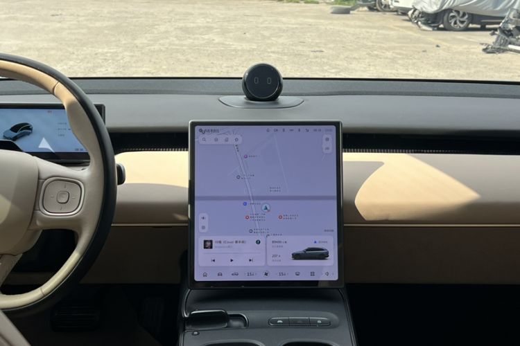 Used Nio ET5T 2023 75 kWh Touring Interior 1