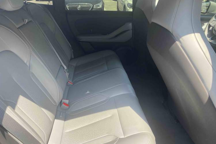 Used Nio ET5T 2023 75 kWh Touring Interior 2