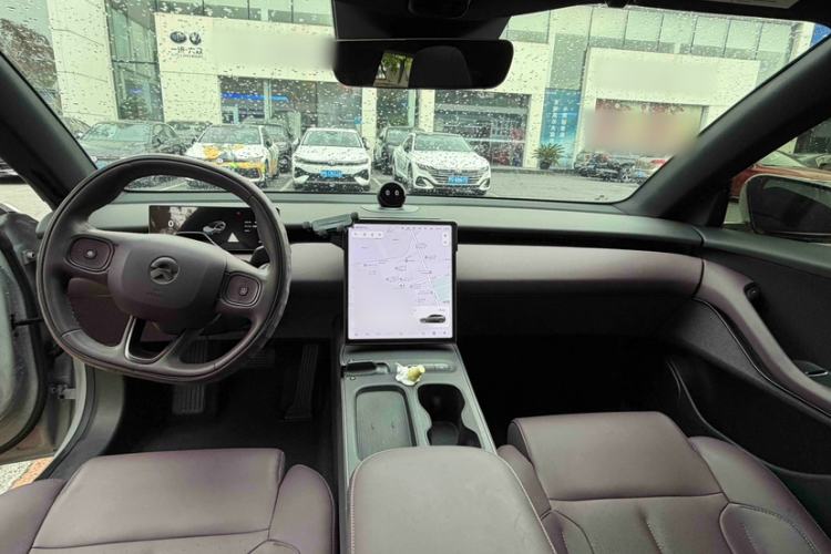 Used Nio ET5T 2023 75 kWh Touring Interior 3