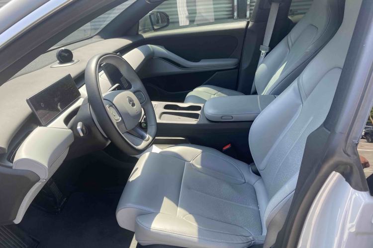 Used Nio ET5T 2023 75 kWh Touring Interior 4