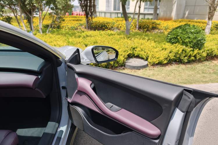 Used Nio ET5T 2023 75 kWh Touring Interior 6