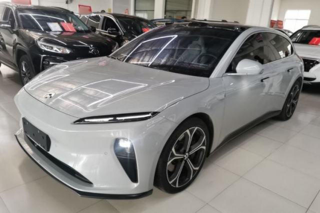 Used Nio ET5T 2023 75 kWh Touring