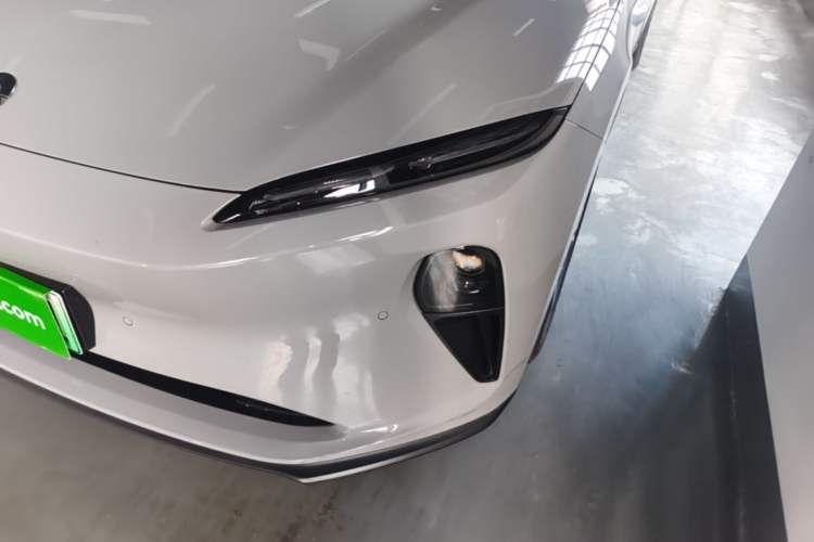 Used Nio ET5T 2023 75 kWh Touring Left Front Headlight
