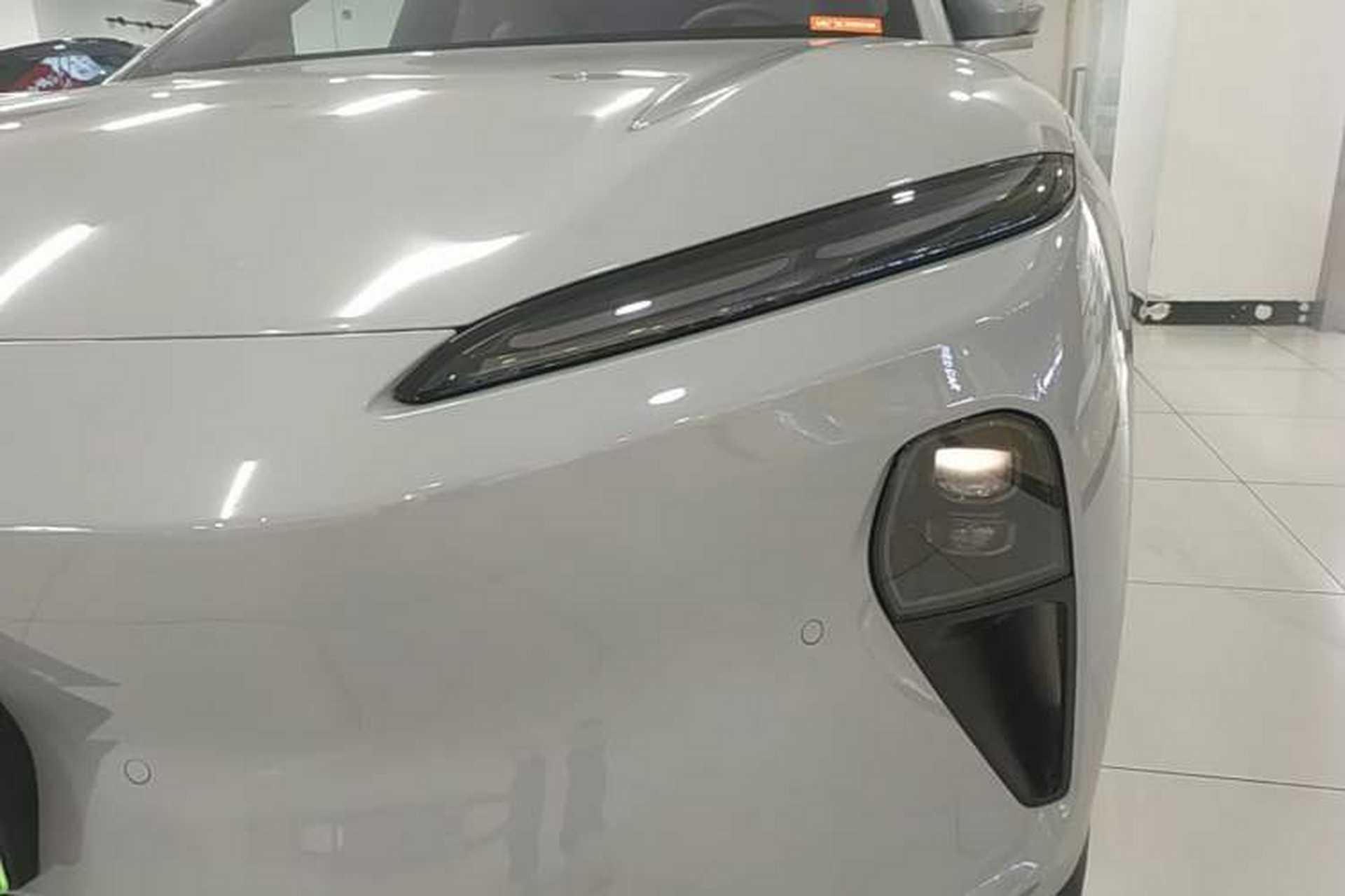 Used Nio ET5T 2023 75 kWh Touring Left Front Headlight