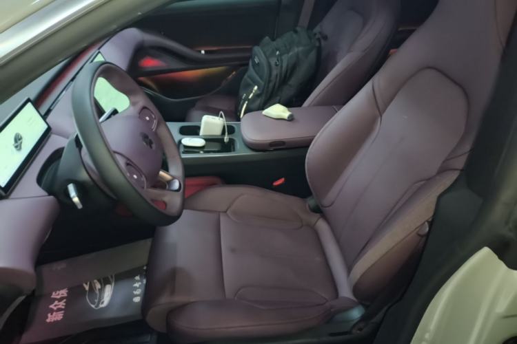 Used Nio ET5T 2023 75 kWh Touring Left Front Seat
