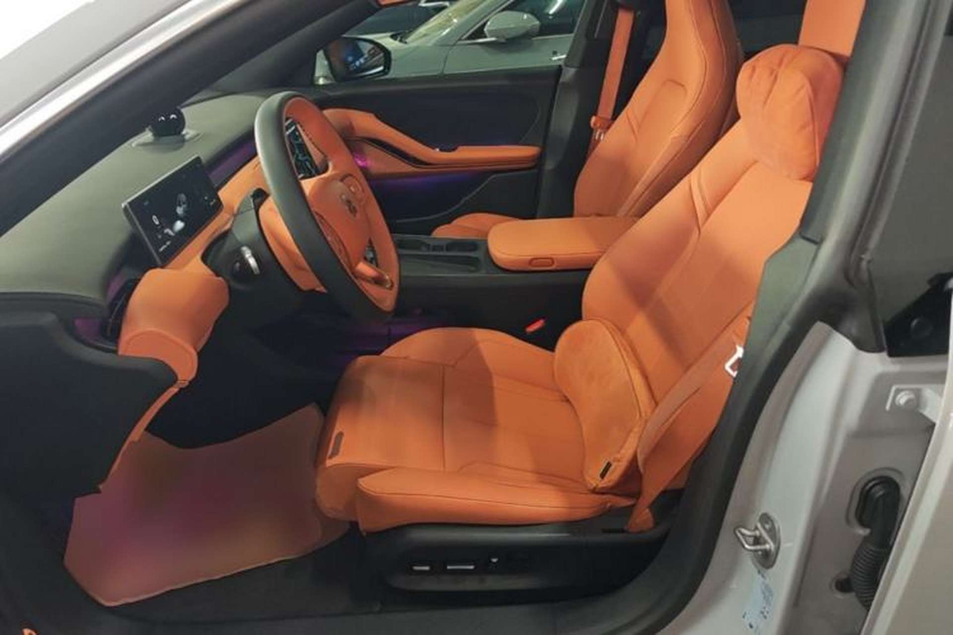 Used Nio ET5T 2023 75 kWh Touring Left Front Seat