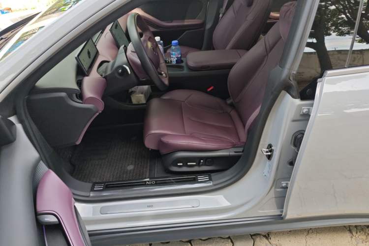 Used Nio ET5T 2023 75 kWh Touring Left Front Seat