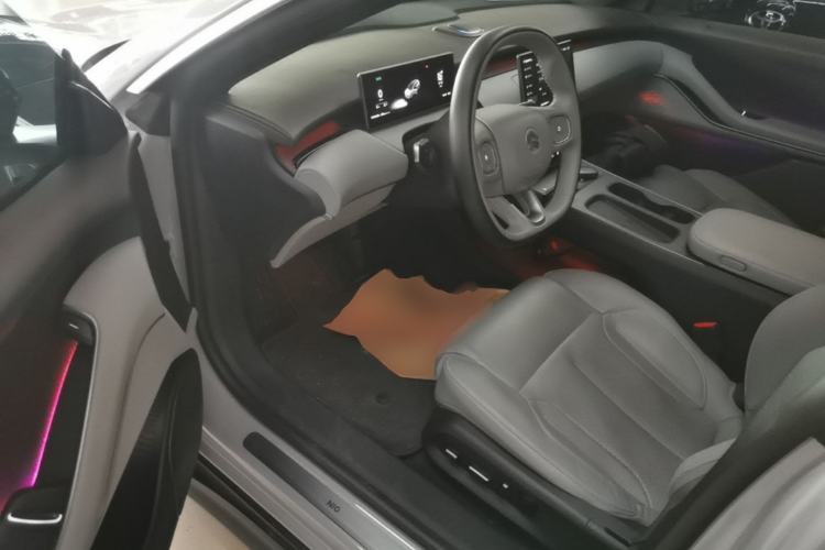 Used Nio ET5T 2023 75 kWh Touring Left Front Seat