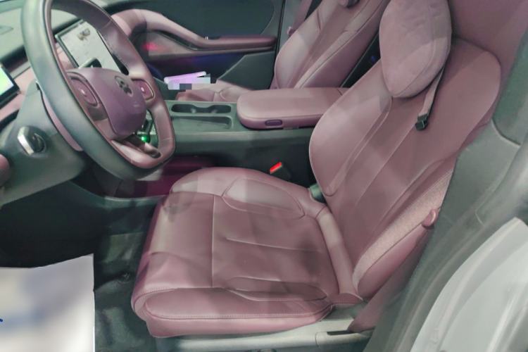 Used Nio ET5T 2023 75 kWh Touring Left Front Seat