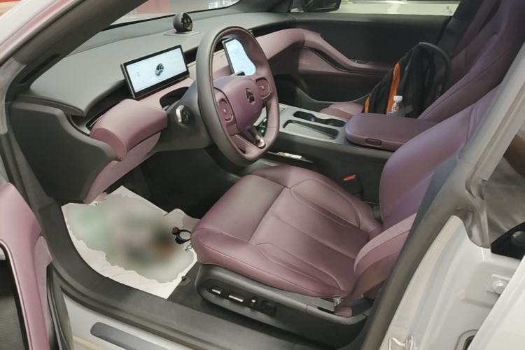 Used Nio ET5T 2023 75 kWh Touring Left Front Seat