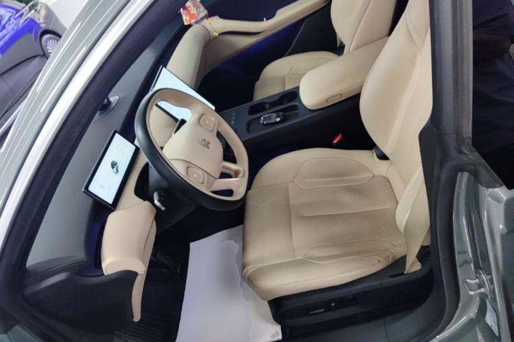 Used Nio ET5T 2023 75 kWh Touring Left Front Seat