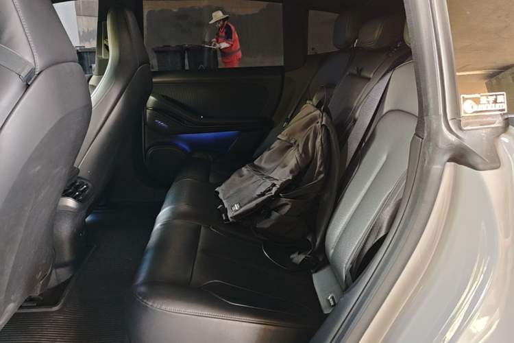 Used Nio ET5T 2023 75 kWh Touring Left Rear Seat