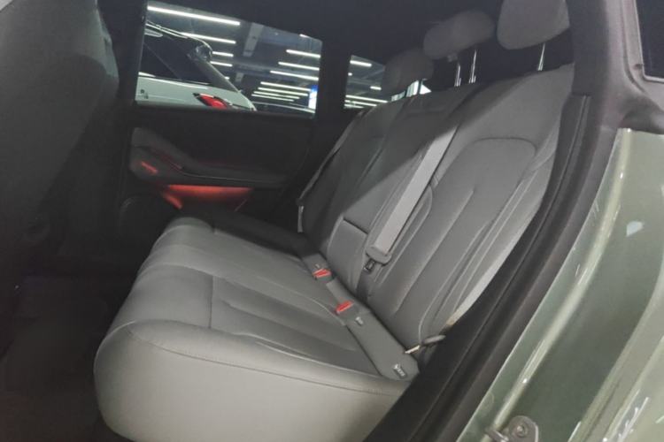 Used Nio ET5T 2023 75 kWh Touring Left Rear Seat