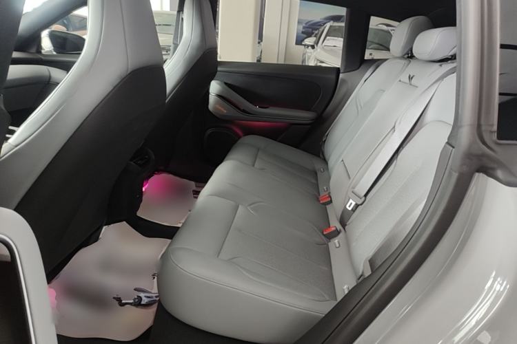 Used Nio ET5T 2023 75 kWh Touring Left Rear Seat