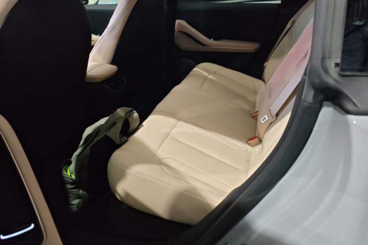Used Nio ET5T 2023 75 kWh Touring Left Rear Seat