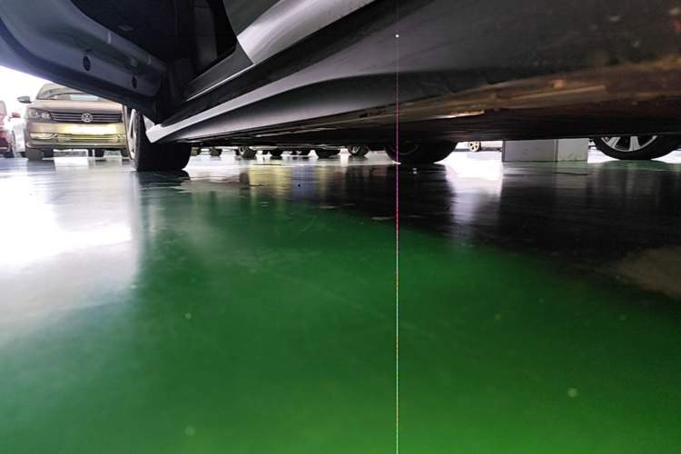 Used Nio ET5T 2023 75 kWh Touring Left Side Sill