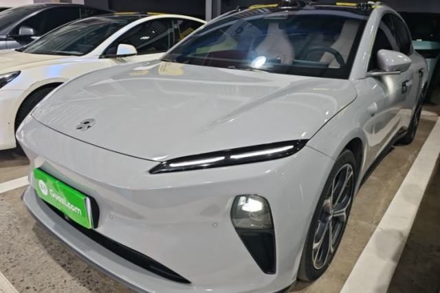 Used Nio ET5T 2023 75 kWh Touring