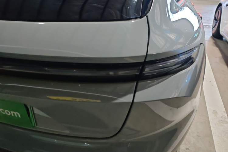 Used Nio ET5T 2023 75 kWh Touring Right Rear Taillight