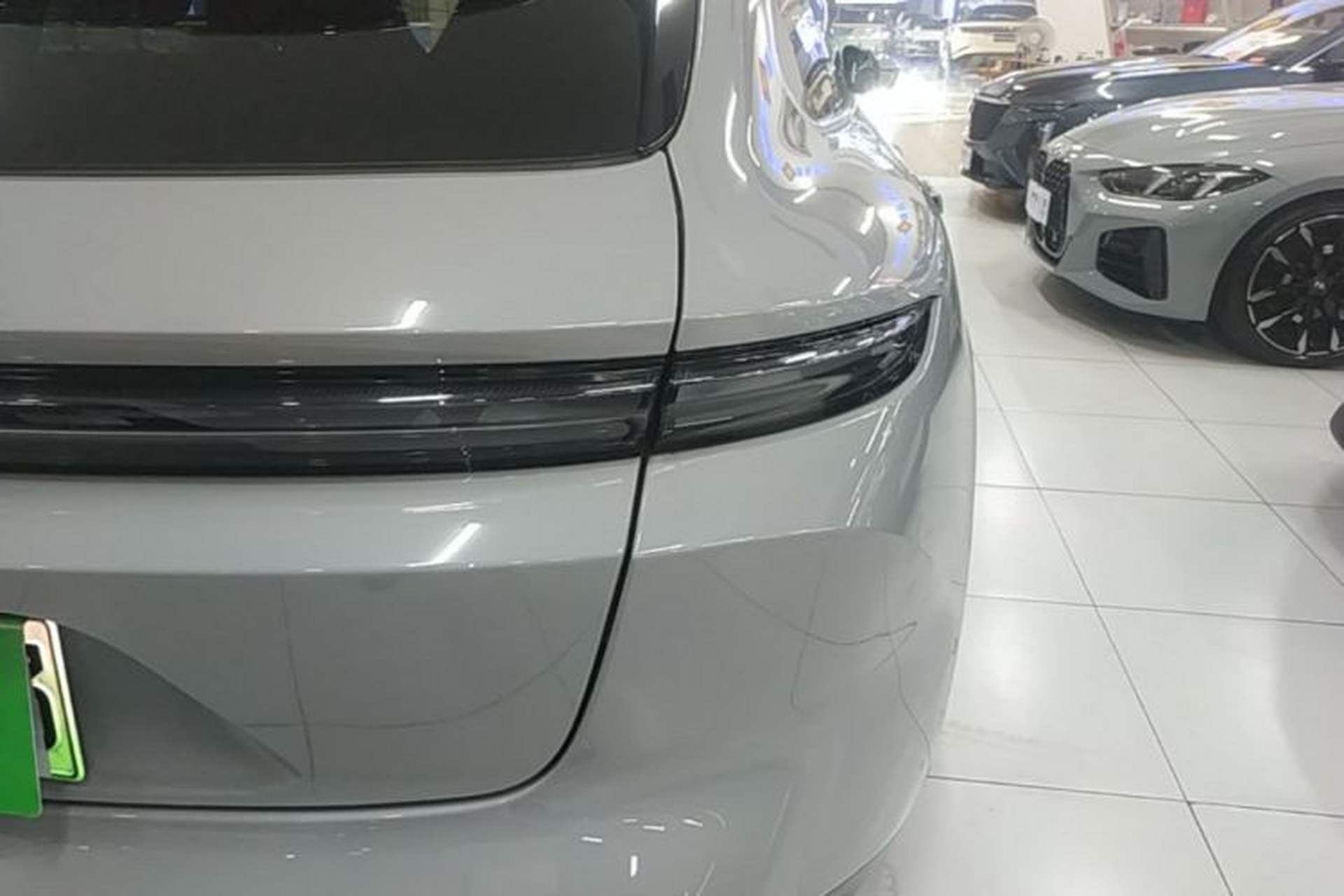 Used Nio ET5T 2023 75 kWh Touring Right Rear Taillight