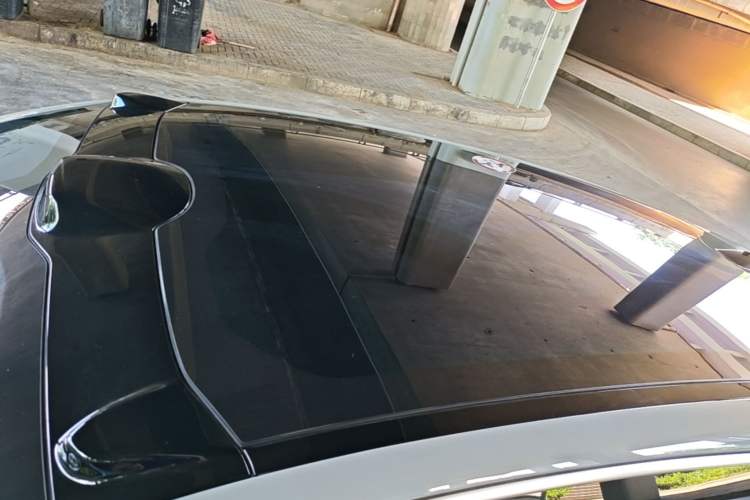 Used Nio ET5T 2023 75 kWh Touring Roof