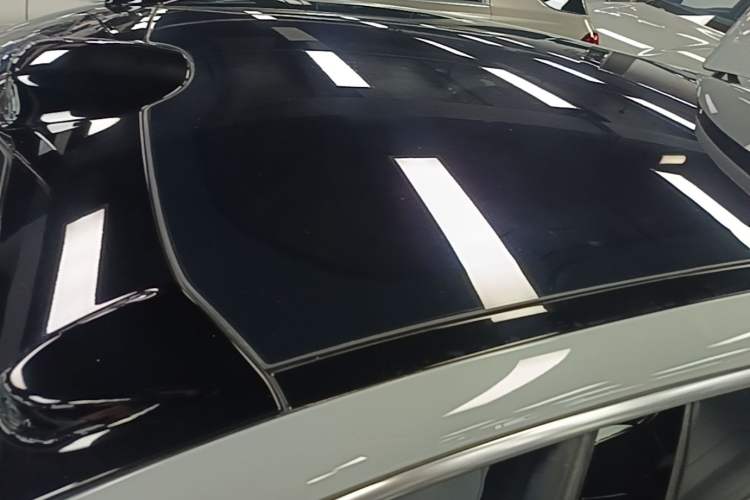 Used Nio ET5T 2023 75 kWh Touring Roof