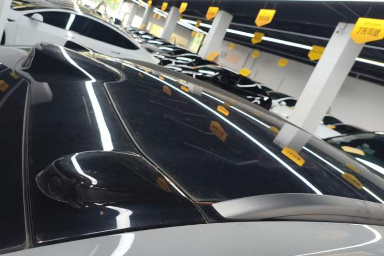 Used Nio ET5T 2023 75 kWh Touring Roof