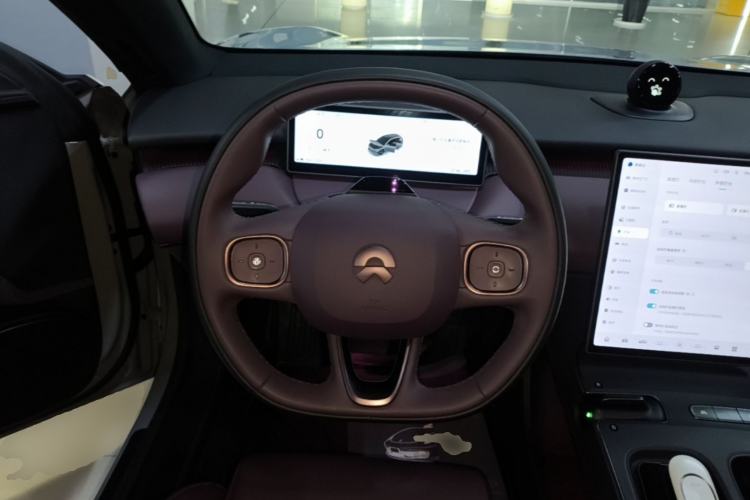 Used Nio ET5T 2023 75 kWh Touring Steering Wheel