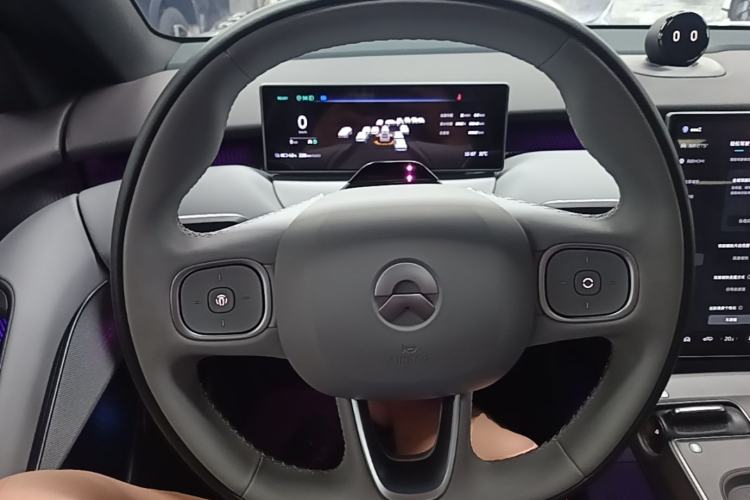 Used Nio ET5T 2023 75 kWh Touring Steering Wheel