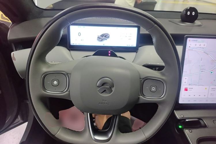 Used Nio ET5T 2023 75 kWh Touring Steering Wheel