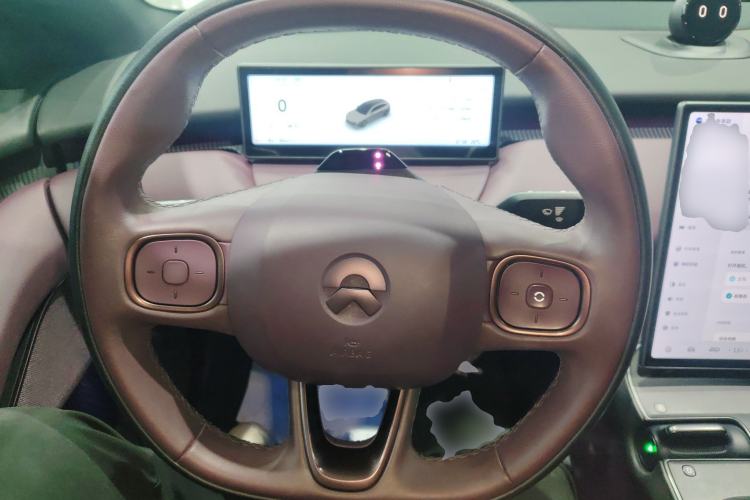 Used Nio ET5T 2023 75 kWh Touring Steering Wheel