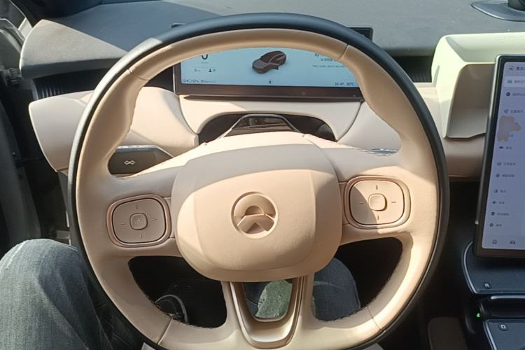 Used Nio ET5T 2023 75 kWh Touring Steering Wheel