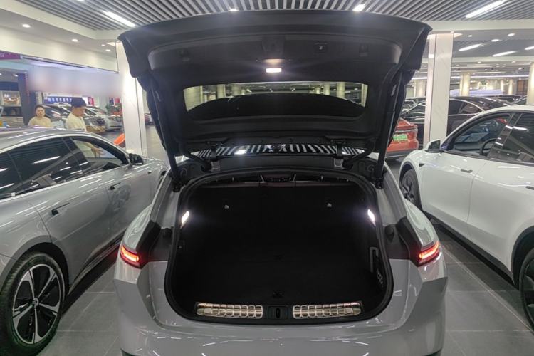 Used Nio ET5T 2023 75 kWh Touring Trunk